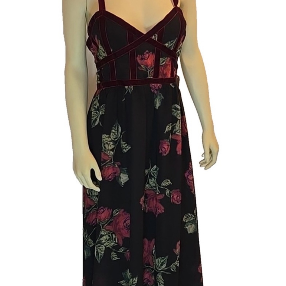 Altard State Floral Black and burgundy maxi Dress. Size large.